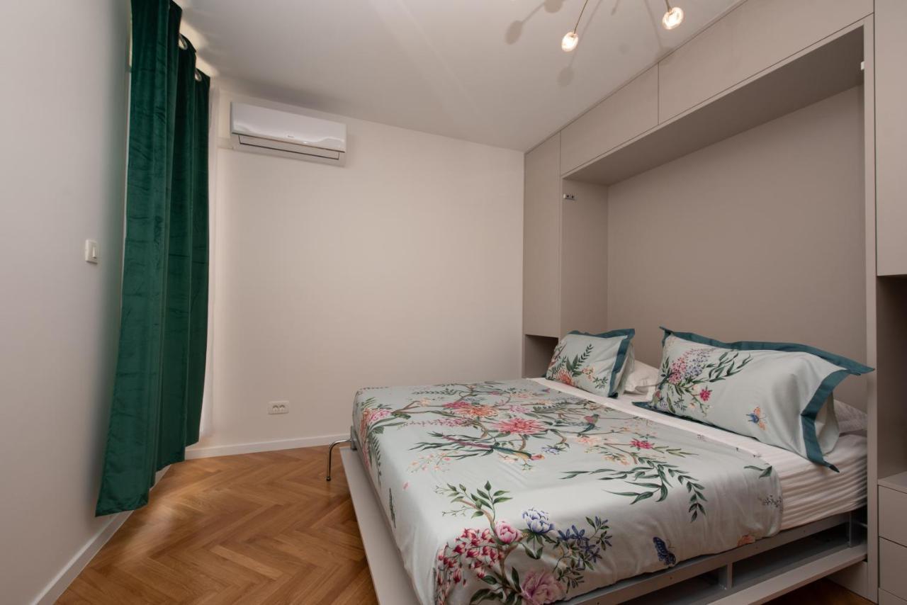 Royal Elegance Apartman Split Buitenkant foto